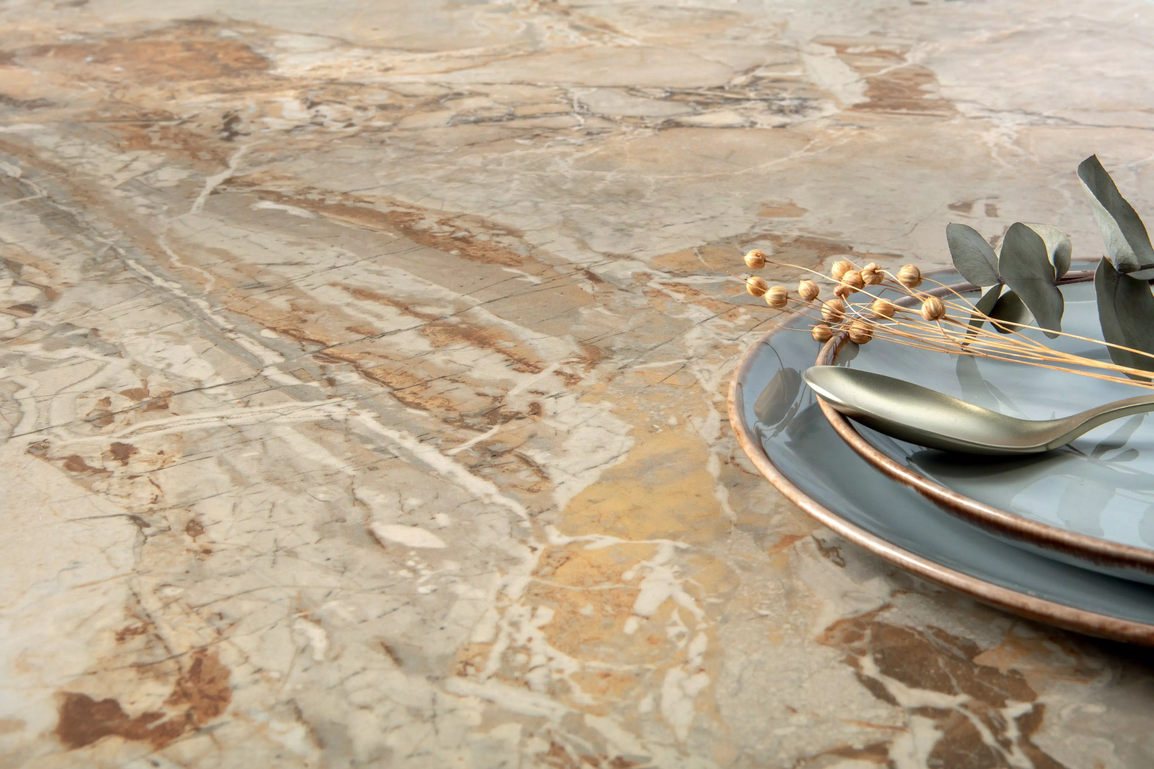 Marble Bronze ambiente 3 | Florim
