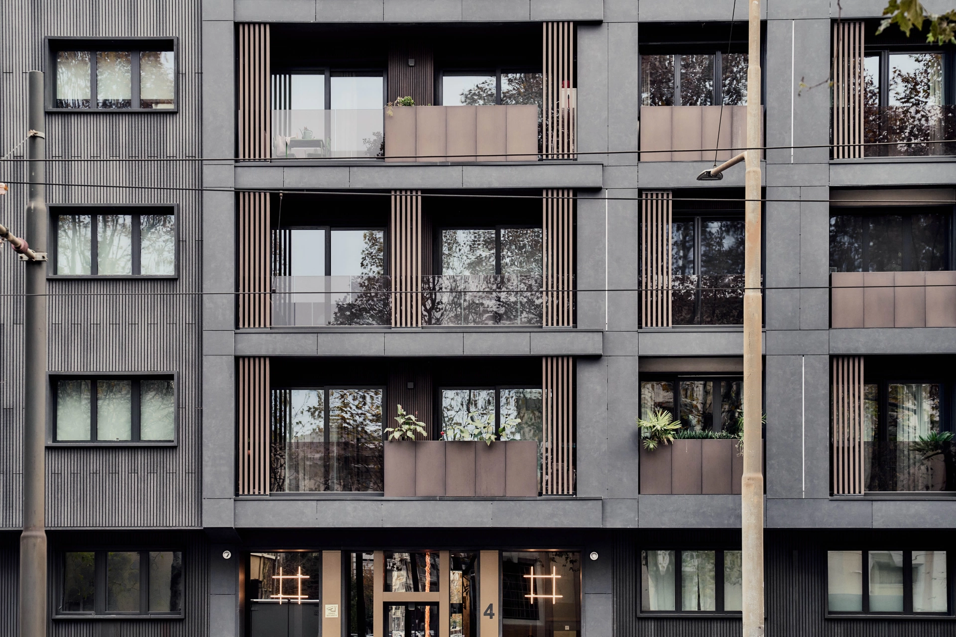 Ventilated Façade Corso Tassoni | Florim
