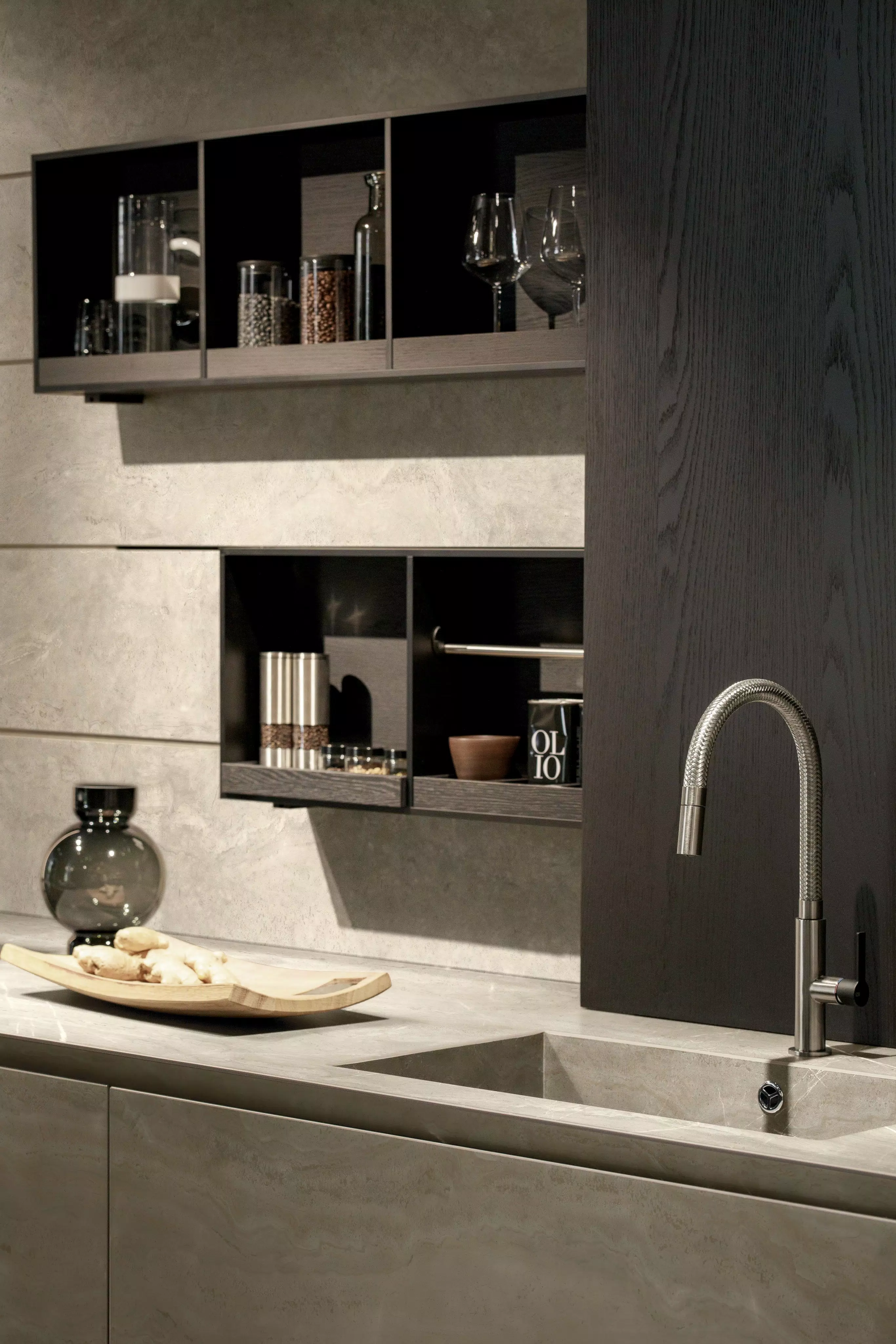Stone ambiente 10 - Gold Travertine | Florim