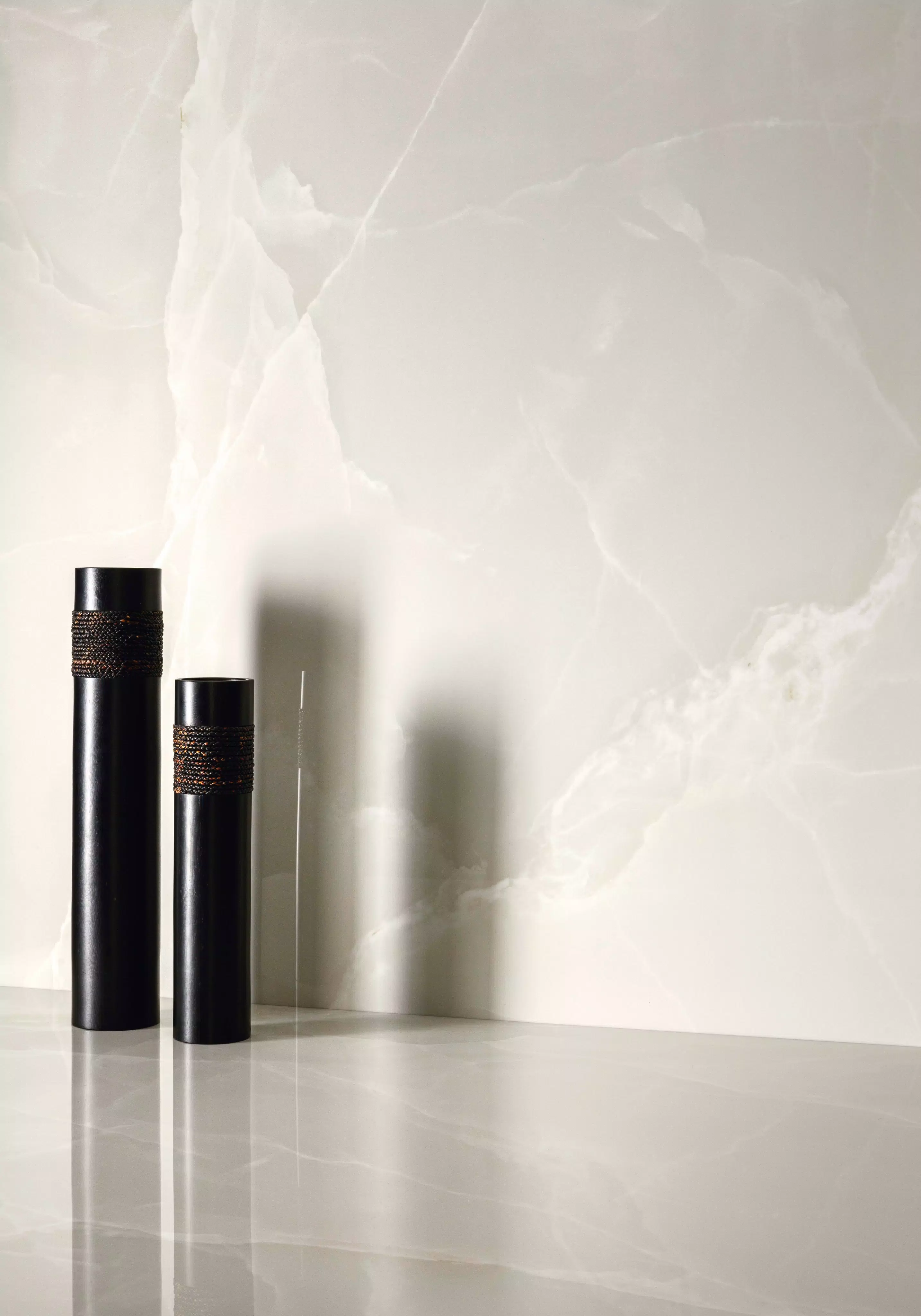Eccentric Luxe - cloudy white 127 | Florim