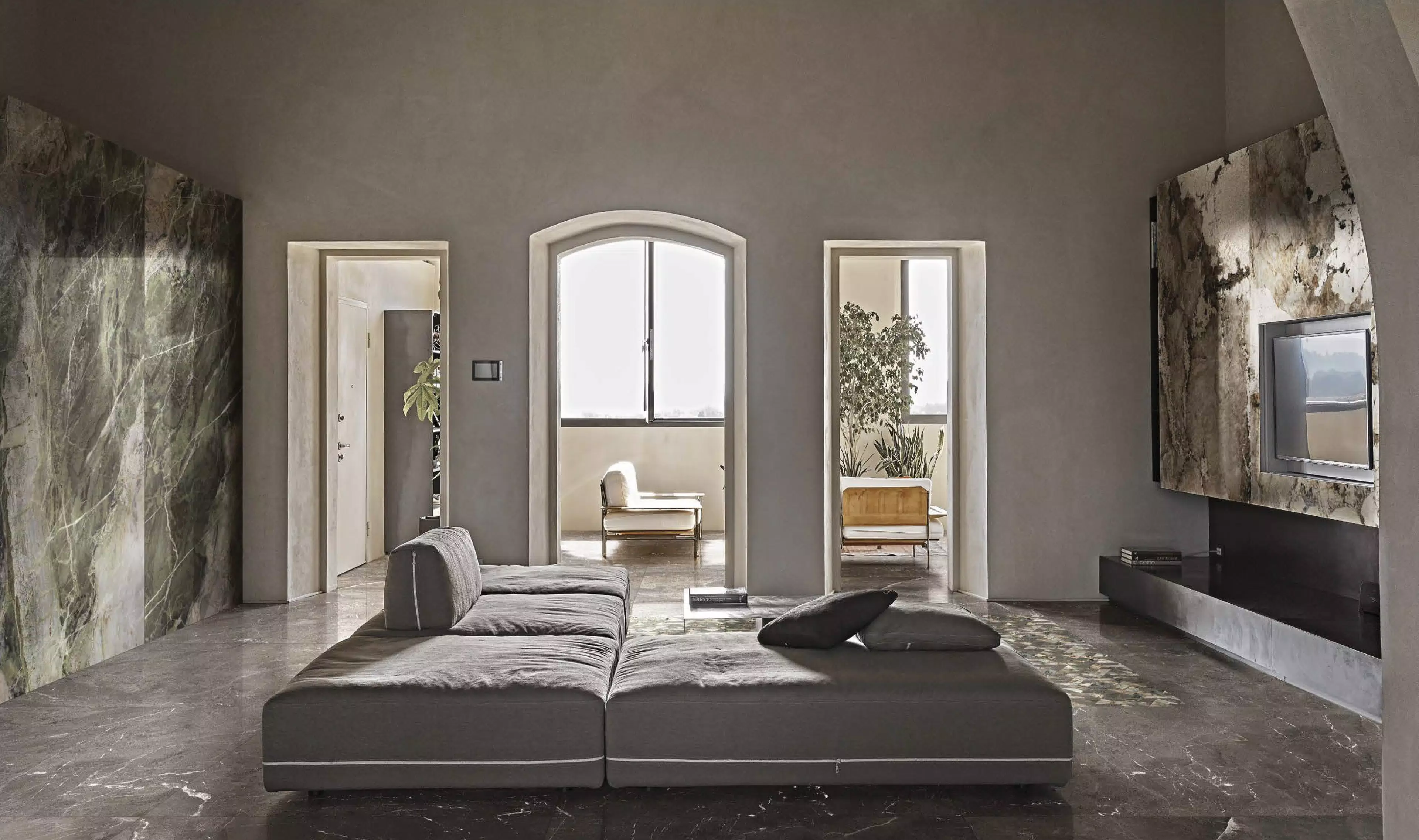 Heritage Luxe - Hemerald 120x240 brown 120x120 Dec Haze | Florim