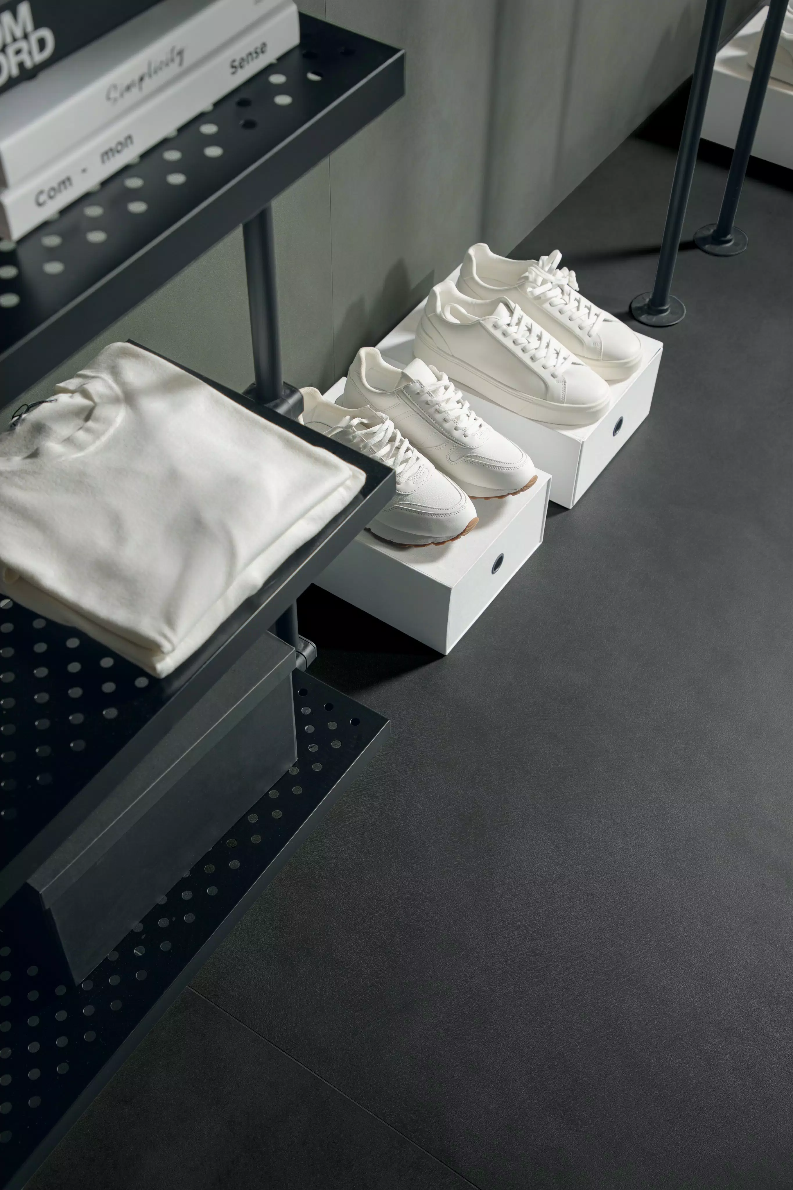 Essential Mood ambiente shop 04 | Florim