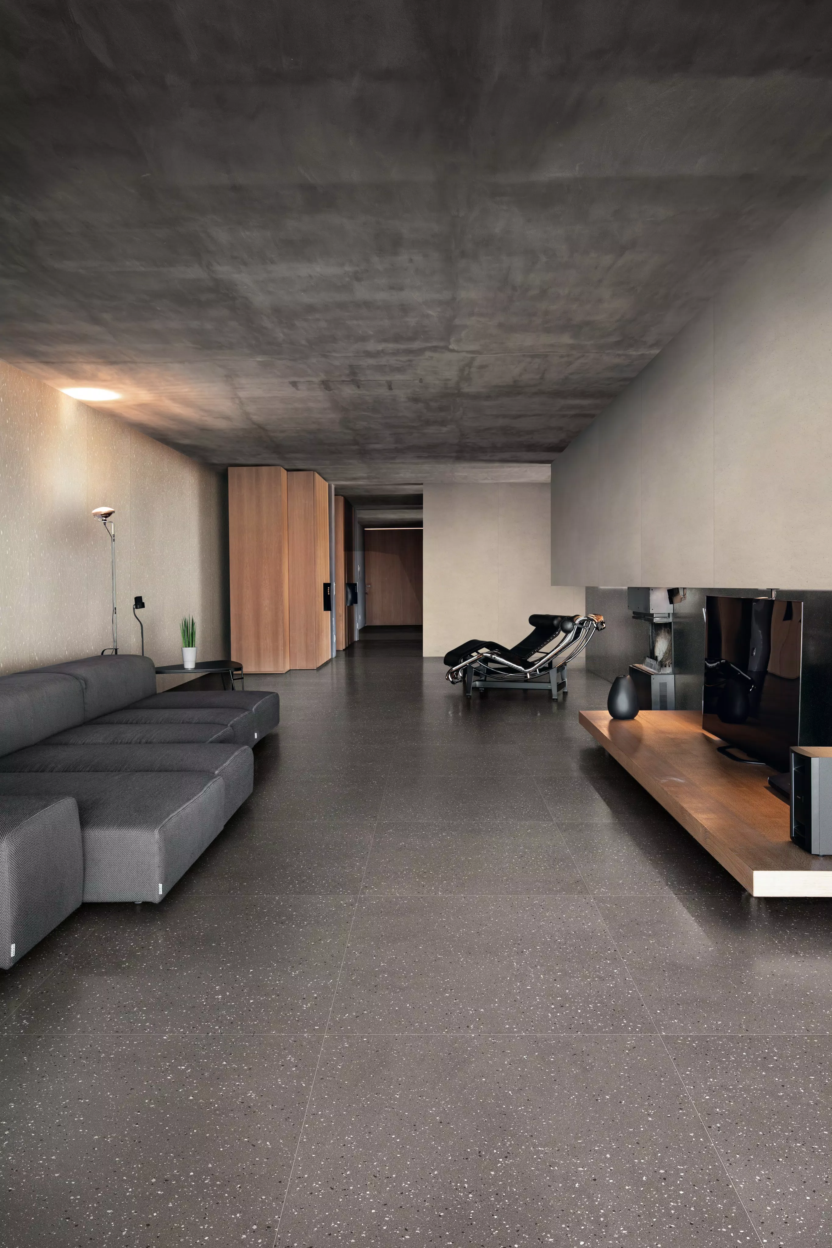 26.fog.flakes.comfort.desert.carbon.ground.comfort | Florim