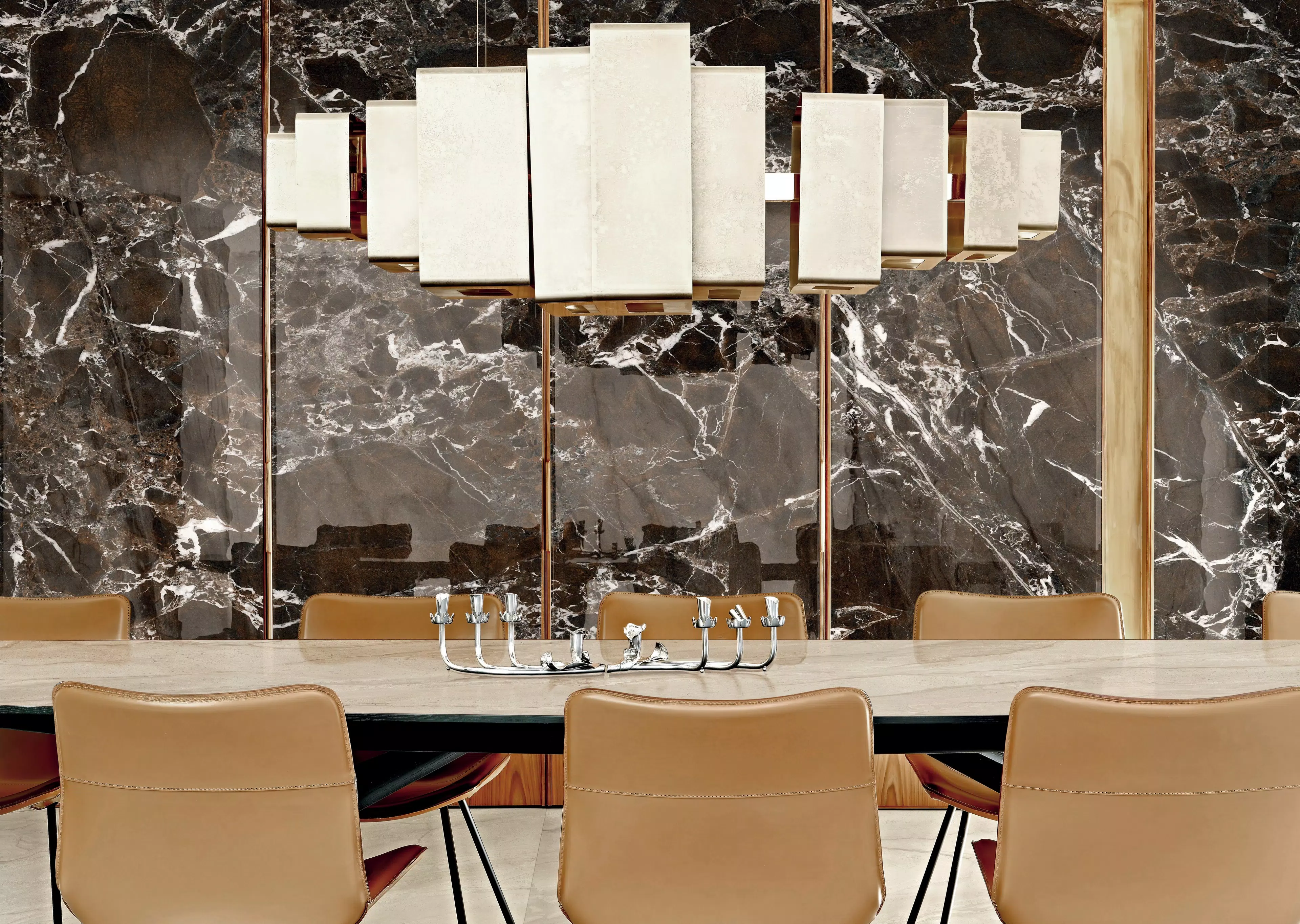 Glam-Luxe_C_A2_orosei 120x120_baroque 120x280 | Florim