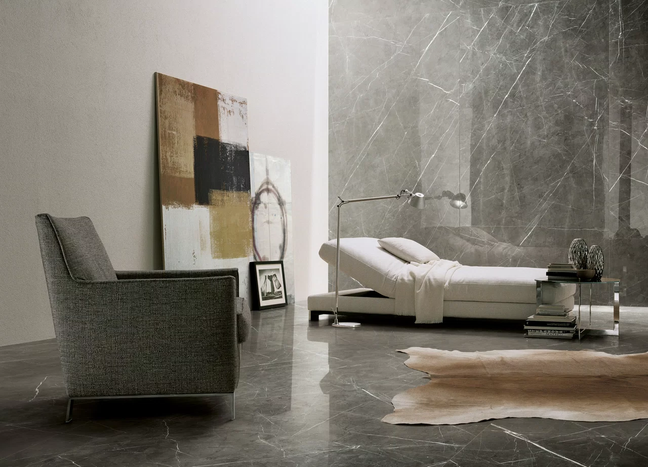 Spiek kwarcowy Florim Prexious w luksusowej łazience — bookmatching, format 120×120, Luxury Design
