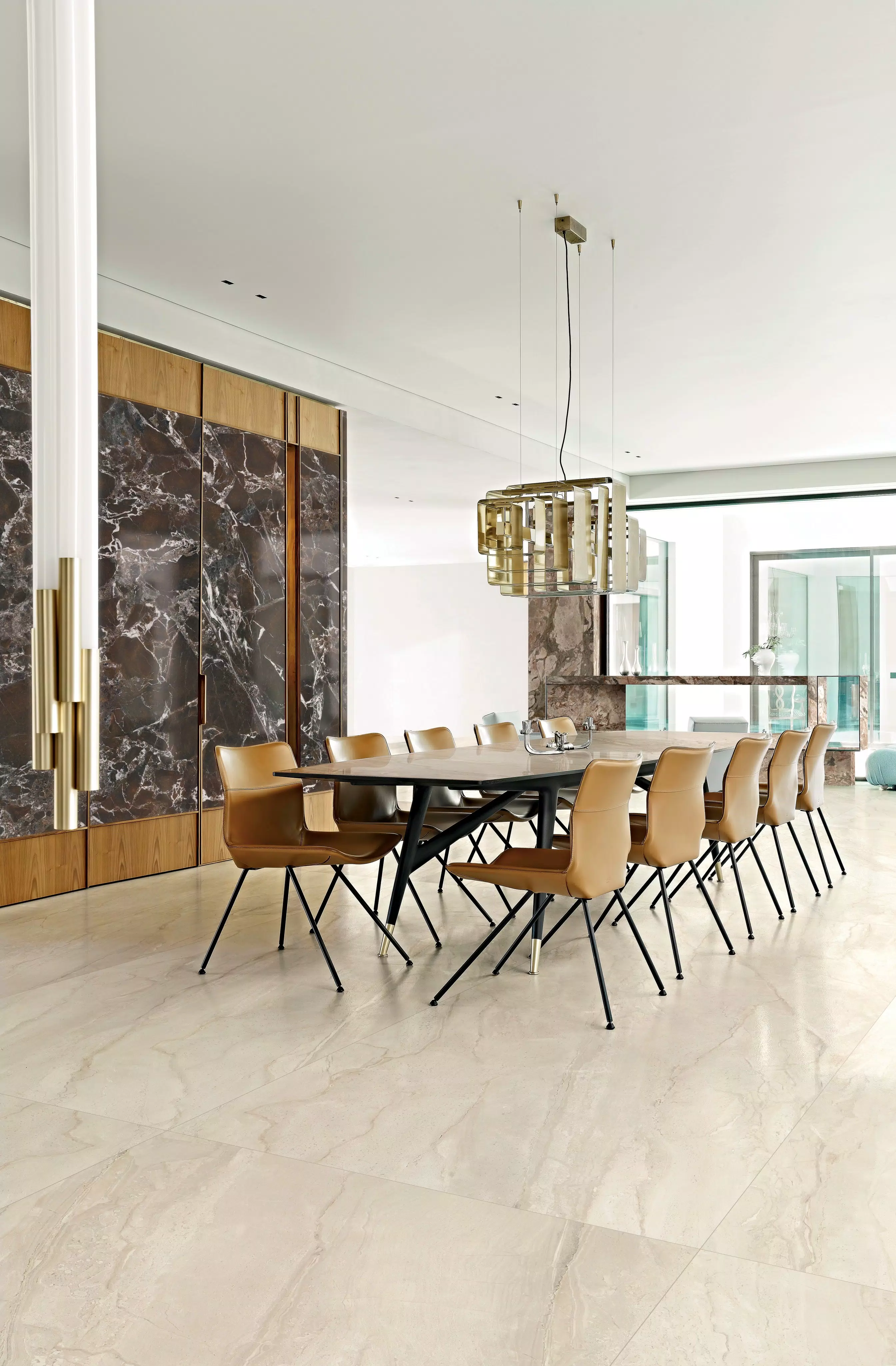 Glam-Luxe_C_A3_orosei 120x120_baroque 120x280 | Florim