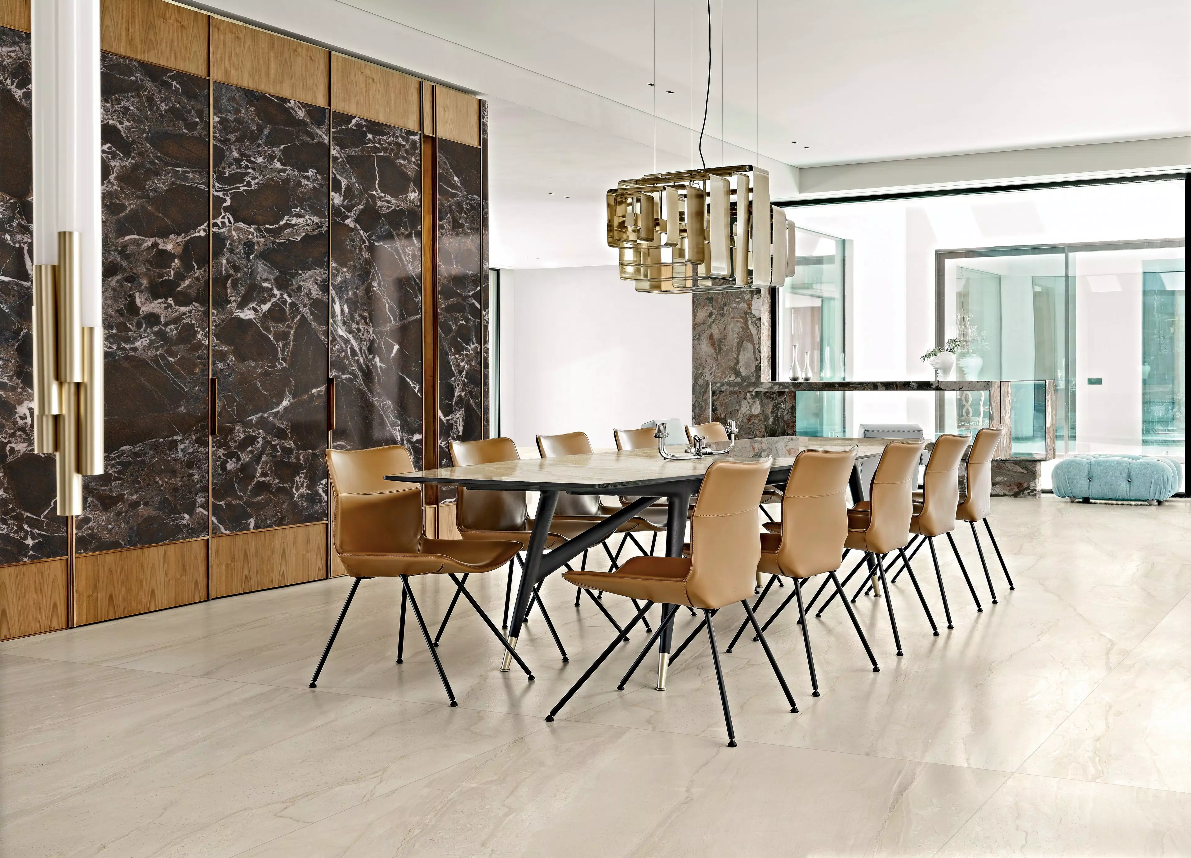 Glam-Luxe_C_A4_orosei 120x120_baroque 120x280 | Florim