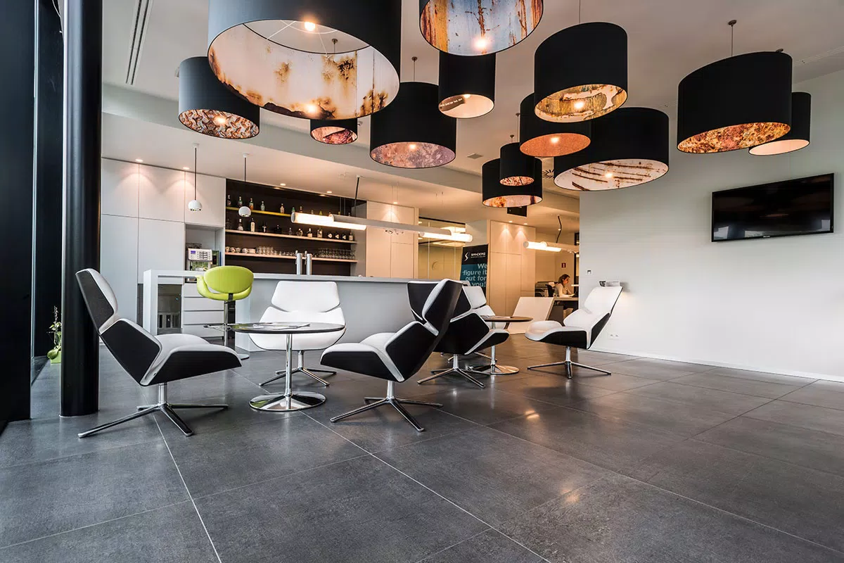 modern office design lounge area