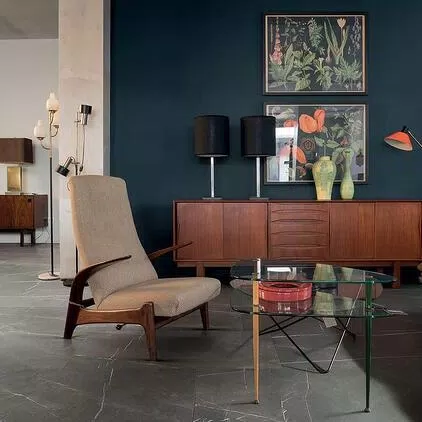 Vintage from the 1940s and 1950s in contemporary interior design