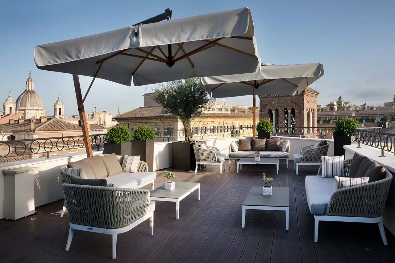 Lounge bar divinity terrace Pantheon Iconic Hotel