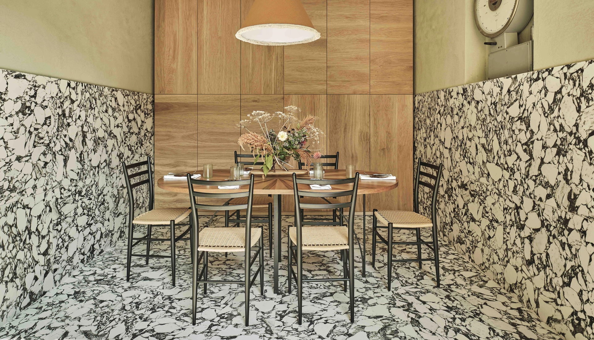 13.10 Restaurant | Florim