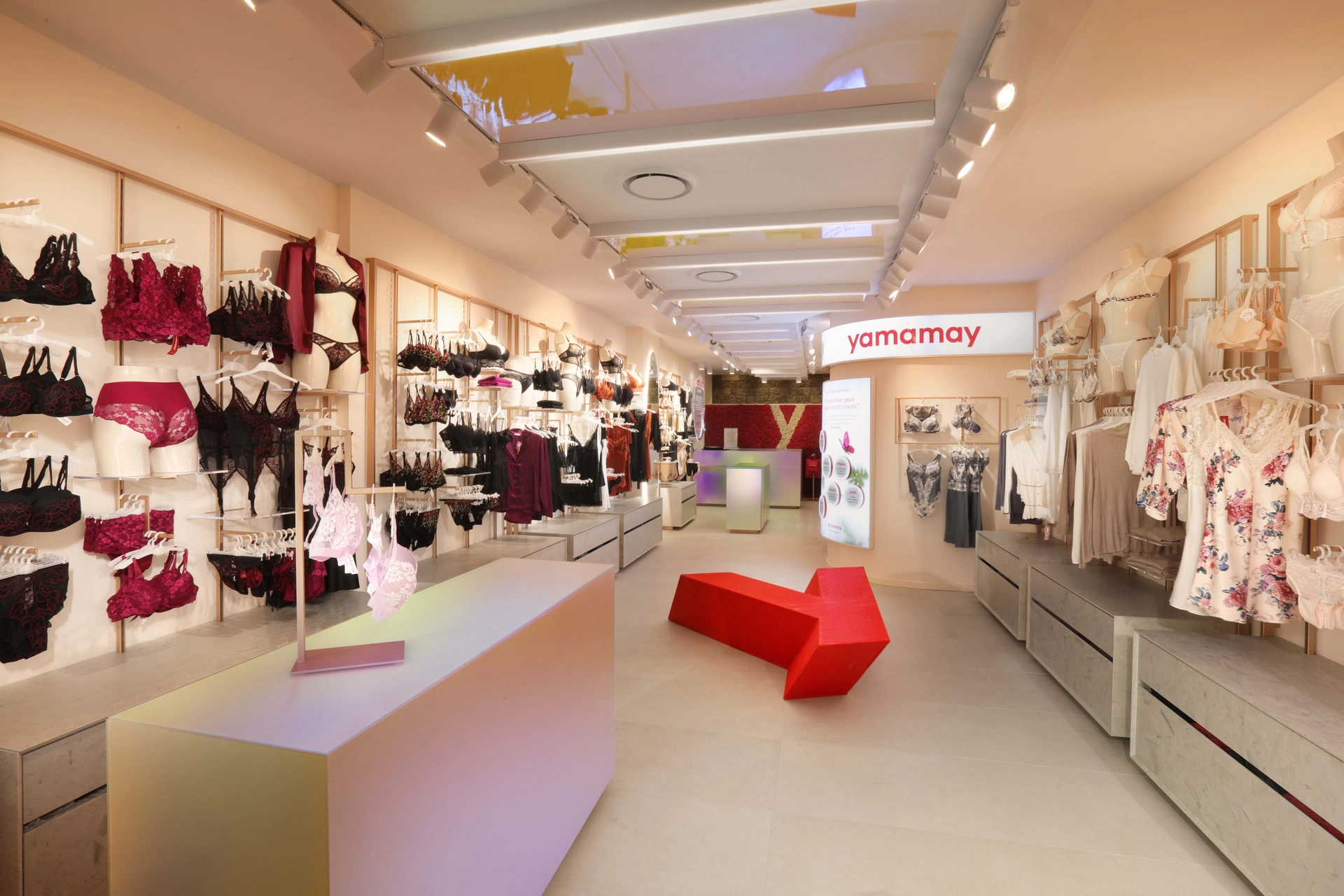 Yamamay Store Siena | Florim