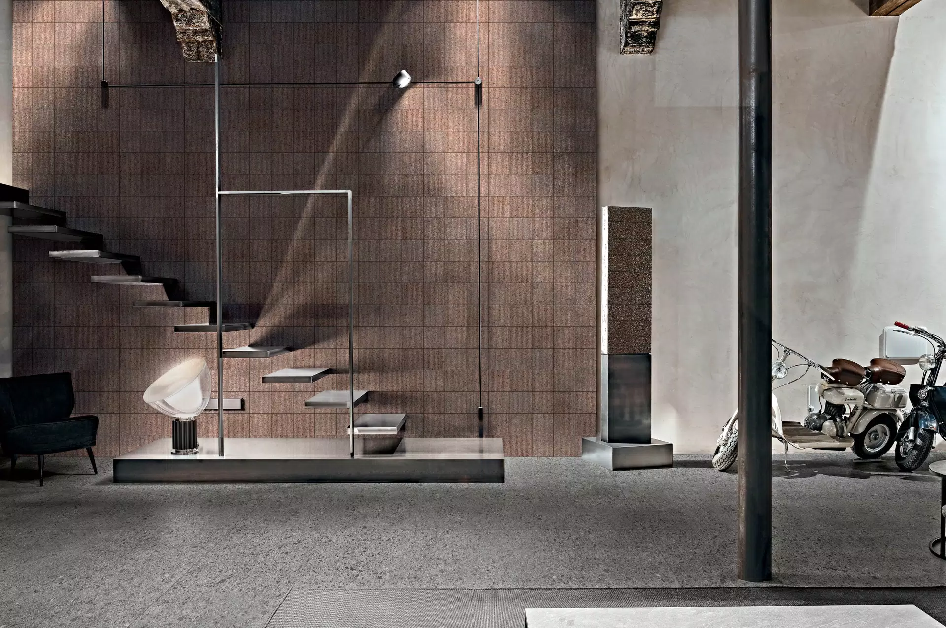 C1_Rigatino mattone 20x20_Bugnato mattone 10x40_Etna grey 160x320 copia | Florim